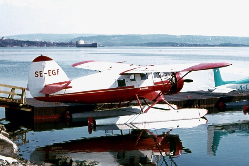 SE-EGF i Oslo Fornebu Sjöflyghamn 1974. <br />Foto Freddy Stenbom.