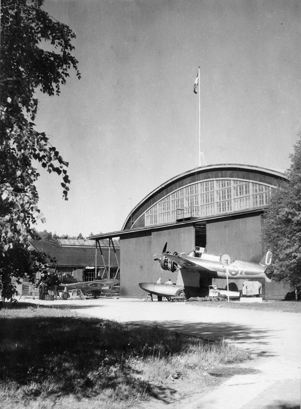 Enl. notering i fotoalbum är fotot från 1949.