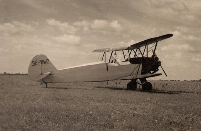 SE-BWZ tillhörande Kristianstads Flygklubb, parkerad på Rinkaby flygfält. <br />Foto: Tommy Stålhammar