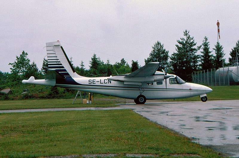 SE-LCN 1995 på Gävle flygplats. Foto: Sven-Erik Jönsson