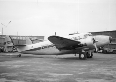 SE-BZE på Bromma den 7 nov 1963