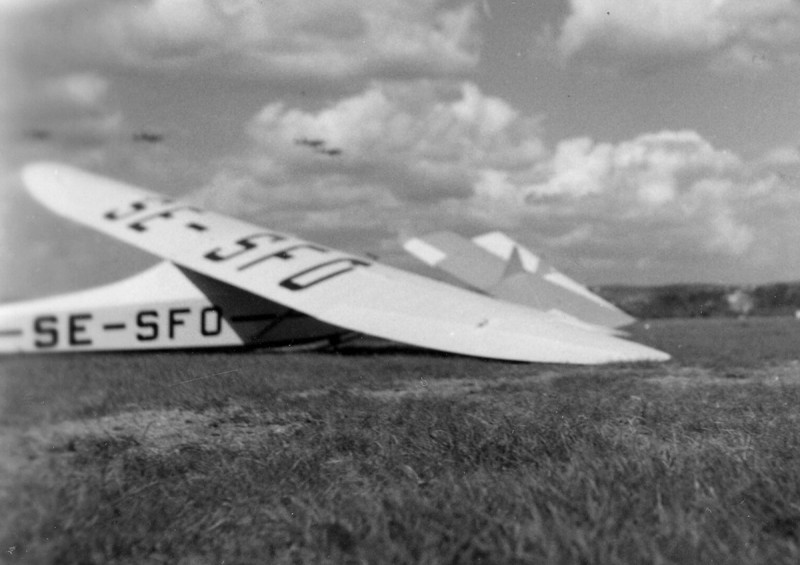 SE-SFO, troligen på Örebro 1949. Foto ur Freddy Stenboms donerade samling.