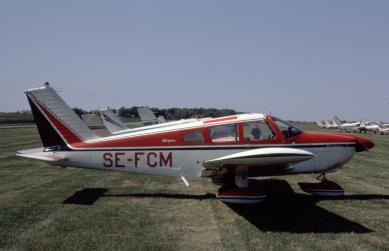 SE-FCM på F 10, Ängelholm vid flygdag den 1972-05-12. Foto ur Freddy Stenboms donerade samling.