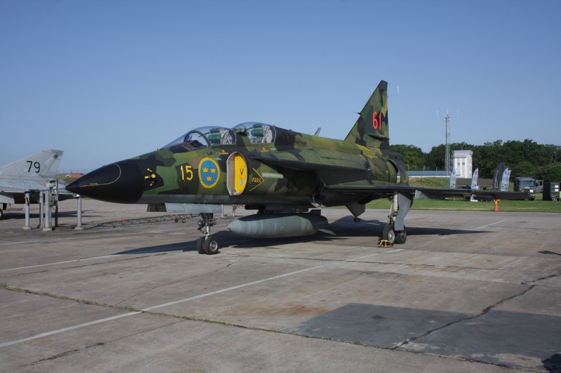 37809F15-61ESIB150704.jpg