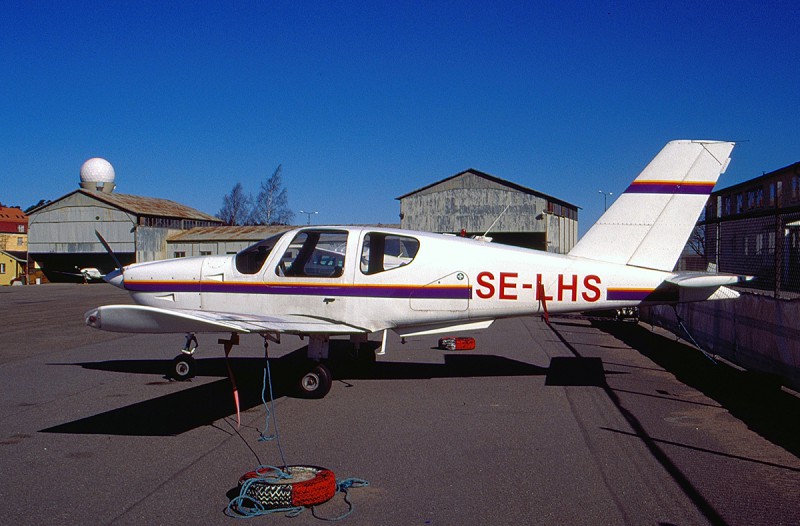 SE-LHS på Bromma 2001-04-15. Foto: Sven-Erik Jönsson