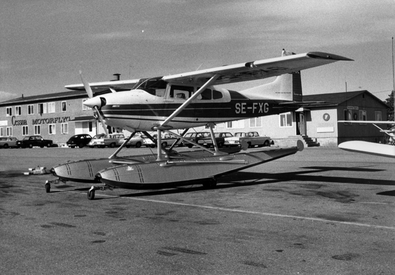 SE-FXG på Bromma sommaren 1971. Foto ur Flygrevyns donerade samling.