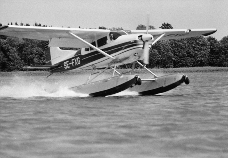 SE-FXG sommaren 1971, plats ej känd. Foto ur Flygrevyns donerade samling.