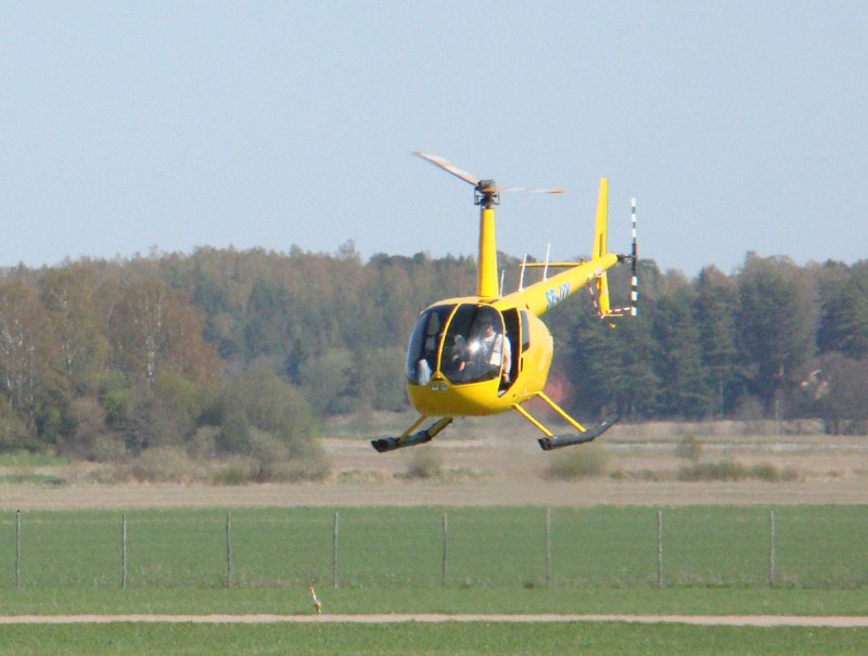 SE-JVV på väg in för landning på Hässlö, Västerås den 2018-05-05. Foto: Lennart Berns