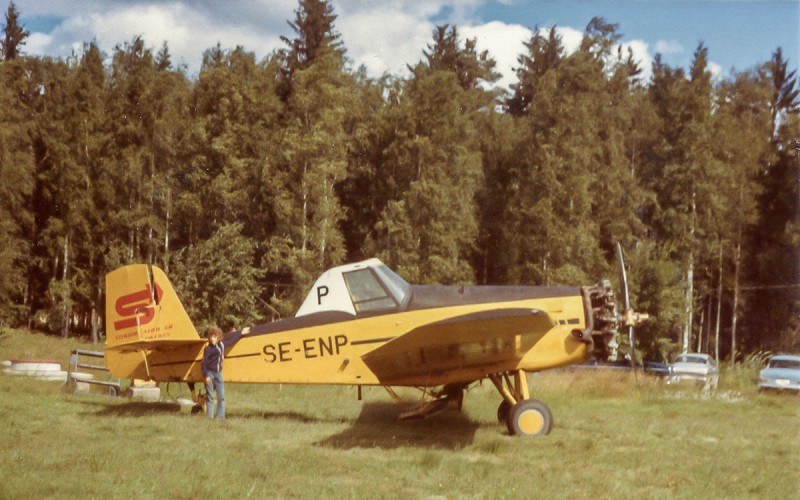 SE-ENP på Edsbyns flygfält 1972-07-21. Foto Thomas Woxberg.