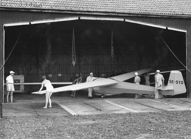 SE-SYD, 1959, plats ej känd. Foto via Linköpings Flygklubb.