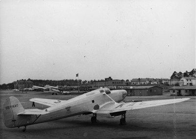 SE-KAC på Bromma. Foto ur Hjalmar Pajus samling