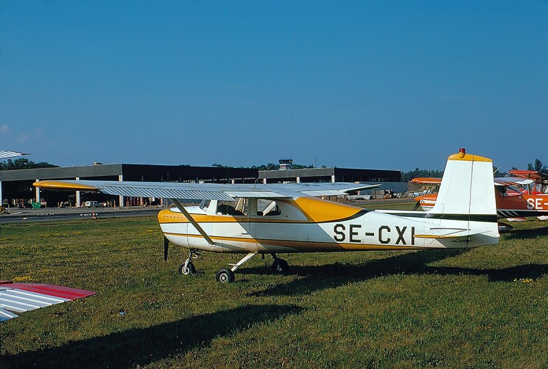 SE-CXI på F 7, Såtenäs vid flygdag 1975-08-31. Foto: Benny Karlsson