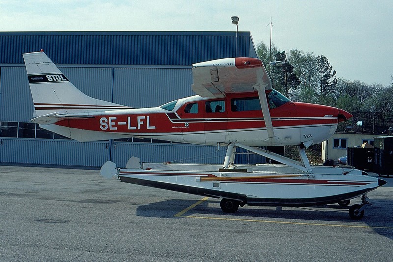 SE-LFL på Bromma den 1989-05-02. Foto: Hans Wallin via Tor Johnsson.