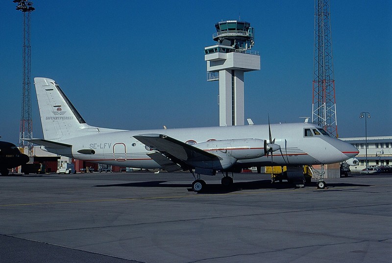 Luftfartsverkets Grumman G.159 Gulfstream I, SE-LFV den 1996-03-23. På vilken flygplats är fotot taget?