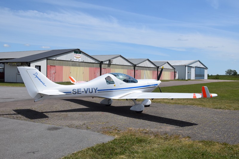 SE-VUY på Landskrona Enoch Thulin flygplats den 4 juni 2020. Foto: Sven-Erik Jönsson