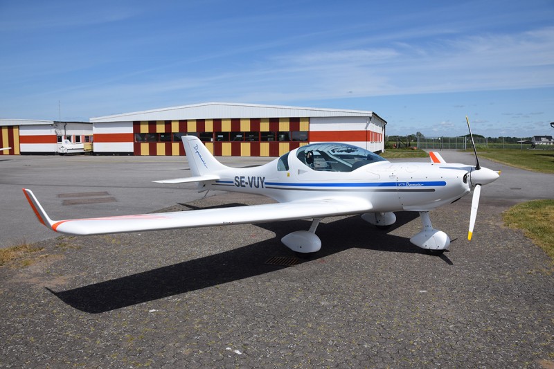 SE-VUY på Landskrona Enoch Thulin flygplats den 4 juni 2020. Foto: Sven-Erik Jönsson