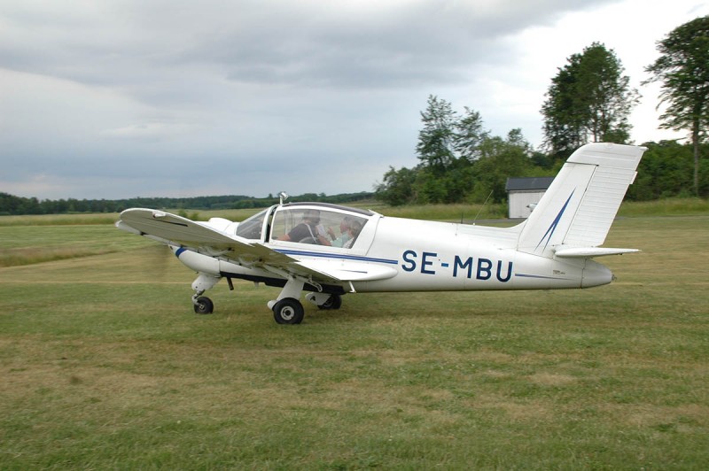 SE-MBU på Hässleholms flygfält den 2016-06-22. Foto: Mats Averkvist.