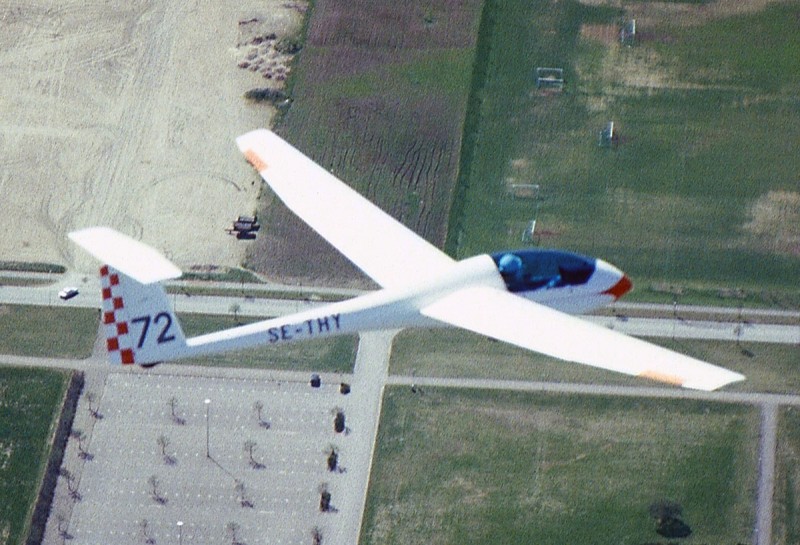 SE-THY över Halmstad sommaren 1986. Foto: Sven-Erik Jönsson