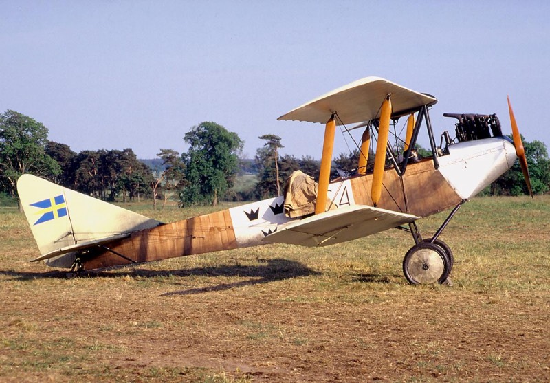 Tacksam för alla uppgifter om denna Albatros / Tiger Moth.