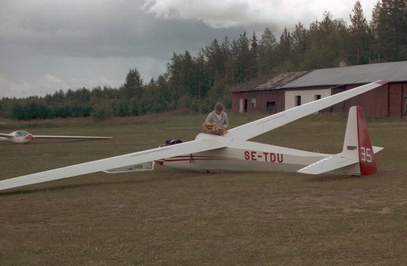 SE-TDU på Högheden, Älvsbyn 1986-07-10. Foto: Uldis Sisins.