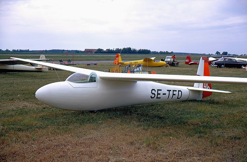 SE-TFD på Hovby, Lidköping1974-06-16. Foto: Sven Kull.