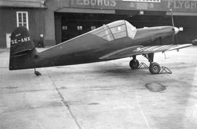 SE-ANX på Torlanda, troligen 1949. Foto: Torsten Martinsson.