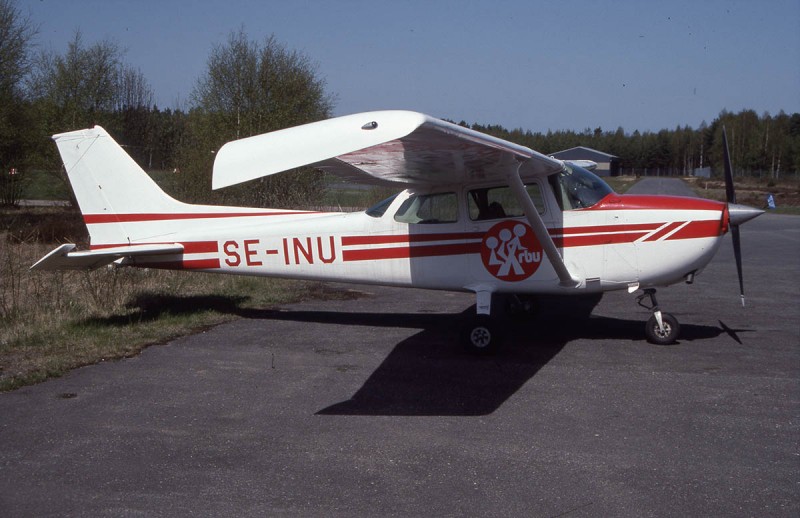 SE-INU på Jönköping 1992-05-15. Foto: Jonny Andersson