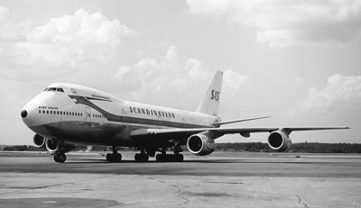 SE-DFZ, troligen på Arlanda 1979. Foto ur Johannes Thinesens samling.