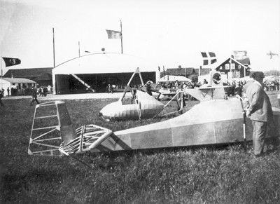 Grunau Baby II, blivande SE-SAA med oklätt sidoroder och stabilisator.