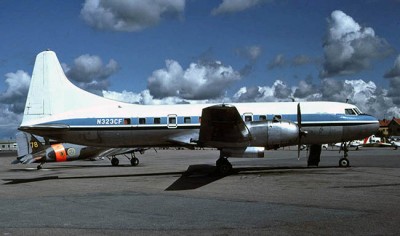 N323CF, fd SE-CCU på Bromma den 23 juli 1979.<br />Foto: Rolf Larsson