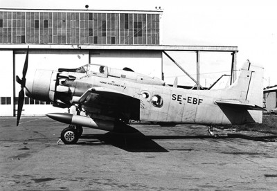 SE-EBF framför hangar II på Torslanda.<br />Foto: Rolf Jung via Nils-Olof Andersson