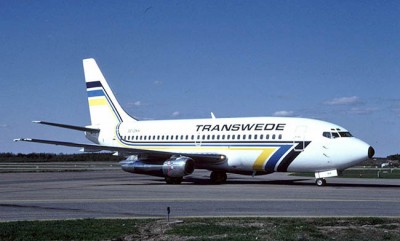 SE-DKH på Arlanda den 30 april 1989.<br />Foto: Tommy Lakmaker.