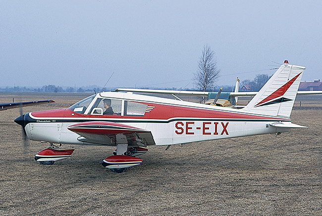 SE-EIX på Sundbro, Uppsala 1971-04-17. Foto: Leif Fredin