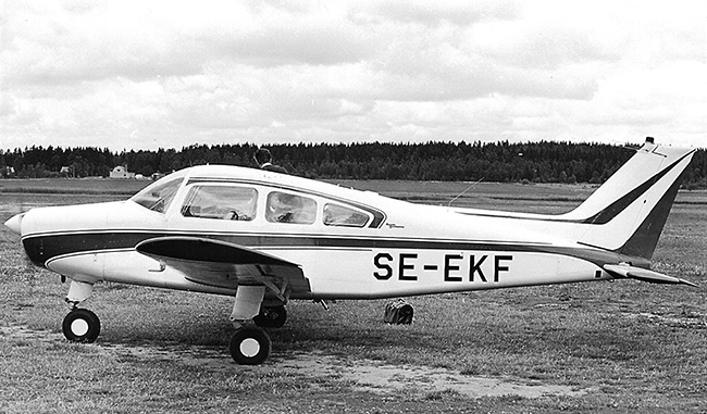 SE-EKF på Brandholmen, Nyköping den 1967-03-05. Foto: Lars E. Lundin