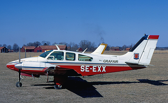 SE-EXX på Uppsala Sundbro 1971-04-24. Foto: Leif Fredin