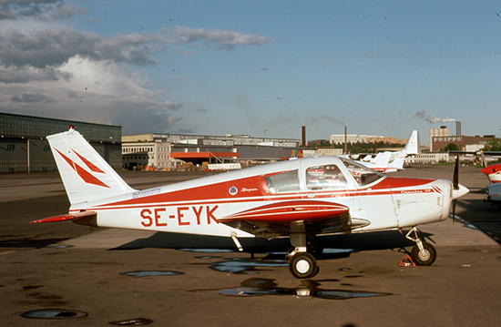 SE-EYK på Bromma 1975-05-21. Foto: Freddy Stenbom