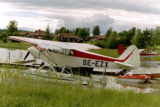 SE-EZX på Siljansnäs augusti 2001. Foto: Hans Wikström