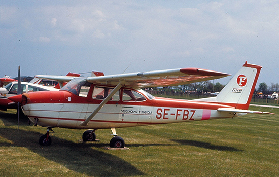 SE-FBZ vid flygdag på F 10, Ängelholm den 13 maj 1972. Foto: Leif Fredin.