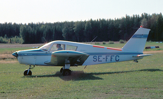 SE-FFC landar på Björnhult, Falkenberg vid FFK-övning 1992. Foto: Sven-Erik Jönsson