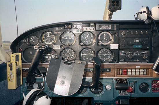 Instrumentpanel i SE-FFH 1991. Foto: Sven-Erik Jönsson