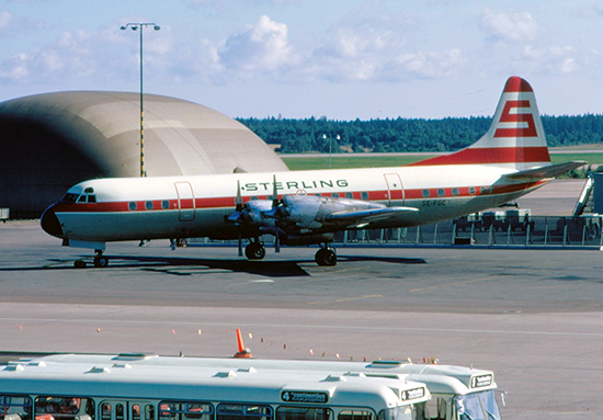 SE-FGC 1972-08-29. Plats ej känd. Kan det vara Bromma? <br />Foto ur Freddy Stenboms donerade samling.