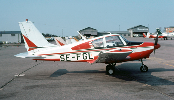 SE-FGL på Bromma 1976-05-09. Foto: Peter Liander.