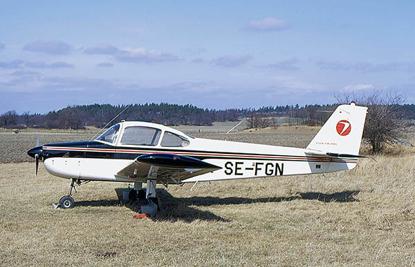 SE-FGN på Sundbro 1971-04-18. Foto: Leif Fredin.