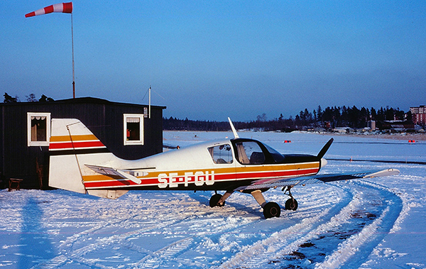 SE-FGU vintern 1981 på Barkarby. Foto: Freddy Stenbom