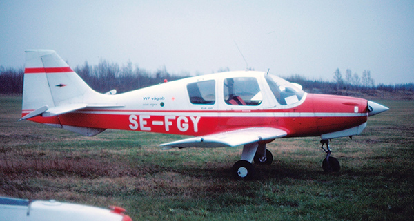 SE-FGY i Norrtälje 1977-11-01. Foto: Hans Wallin