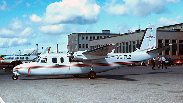 SE-FLZ på Bromma 1975-08-25. Foto: Benny Karlsson.