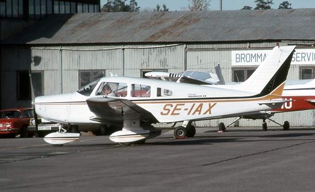 SE-IAX på Bromma 1980. Foto ur Freddy Stenboms donerade samling.