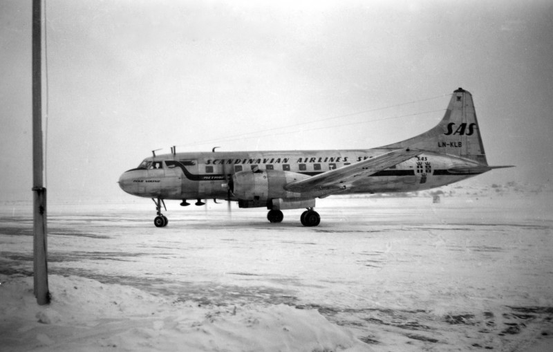 LN-KLB på Torslanda, målad i SAS första målningsschema. Blev senare SE-CCX. Foto: Sune Örnberg.