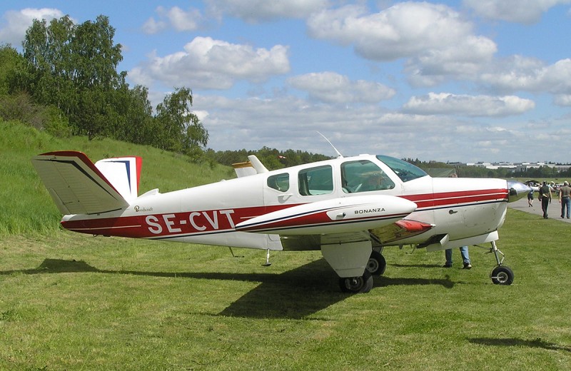 SE-CVT på Barkarby vid EAA Fly-in 2006-06-03. Foto: Sven-Erik Jönsson