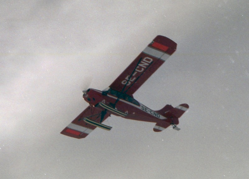 SE-CND i luften över Ottsjö 1994. Foto: Uldis Sisins.